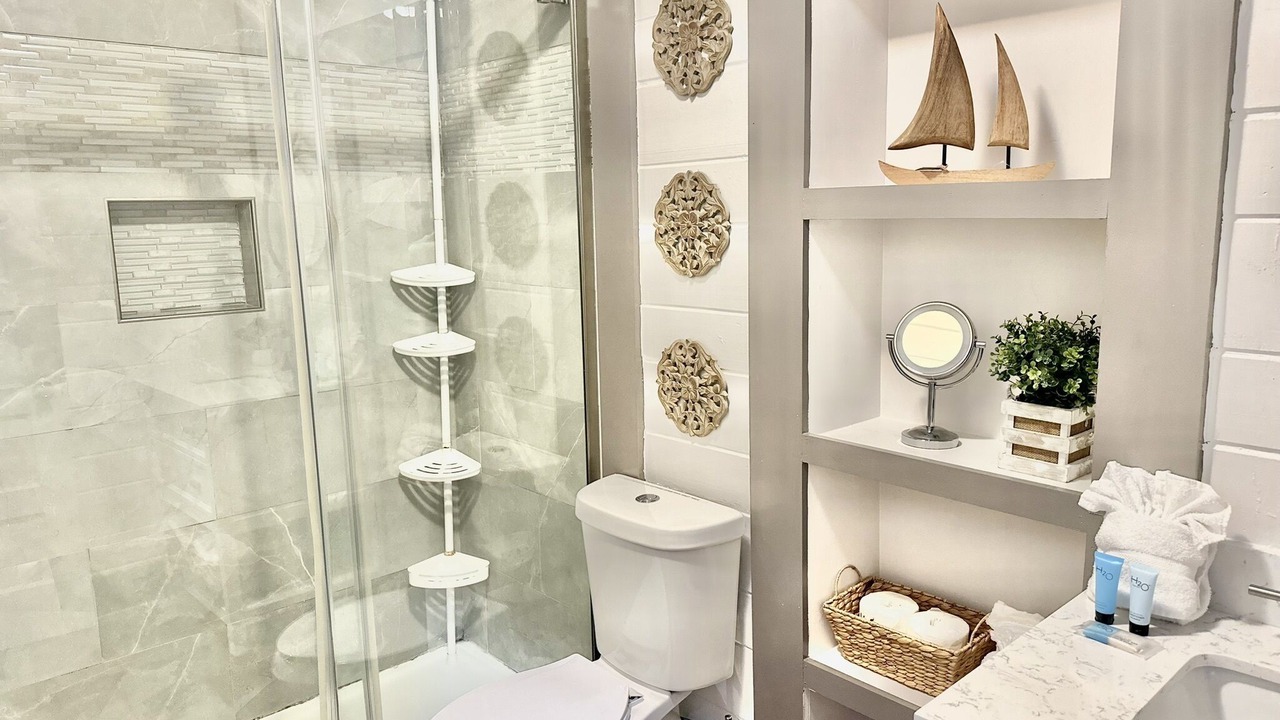 Photo of Bathroom in Laguna Beach