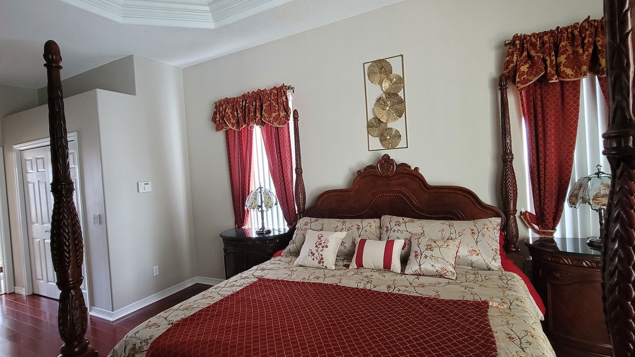 Photo of Bedroom in Niceville