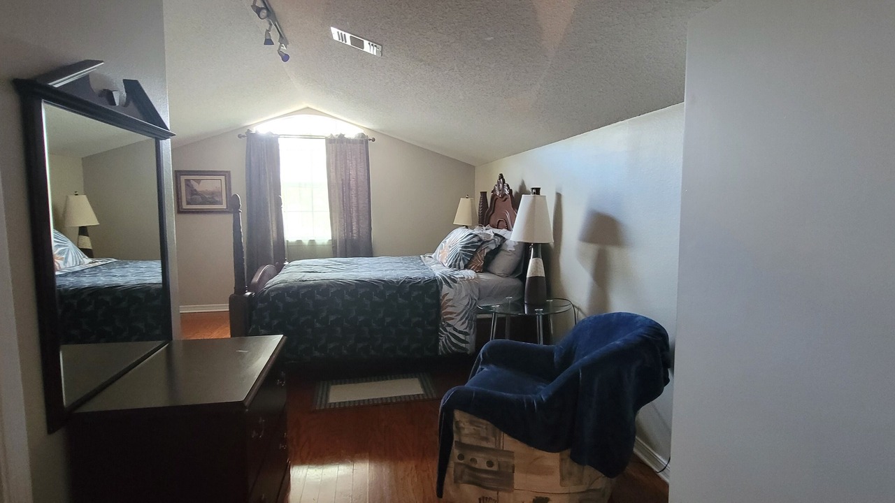 Photo of Bedroom in Niceville