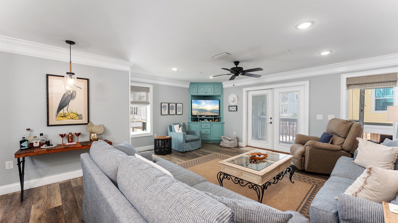 Photo of Livingroom in Mexico Beach