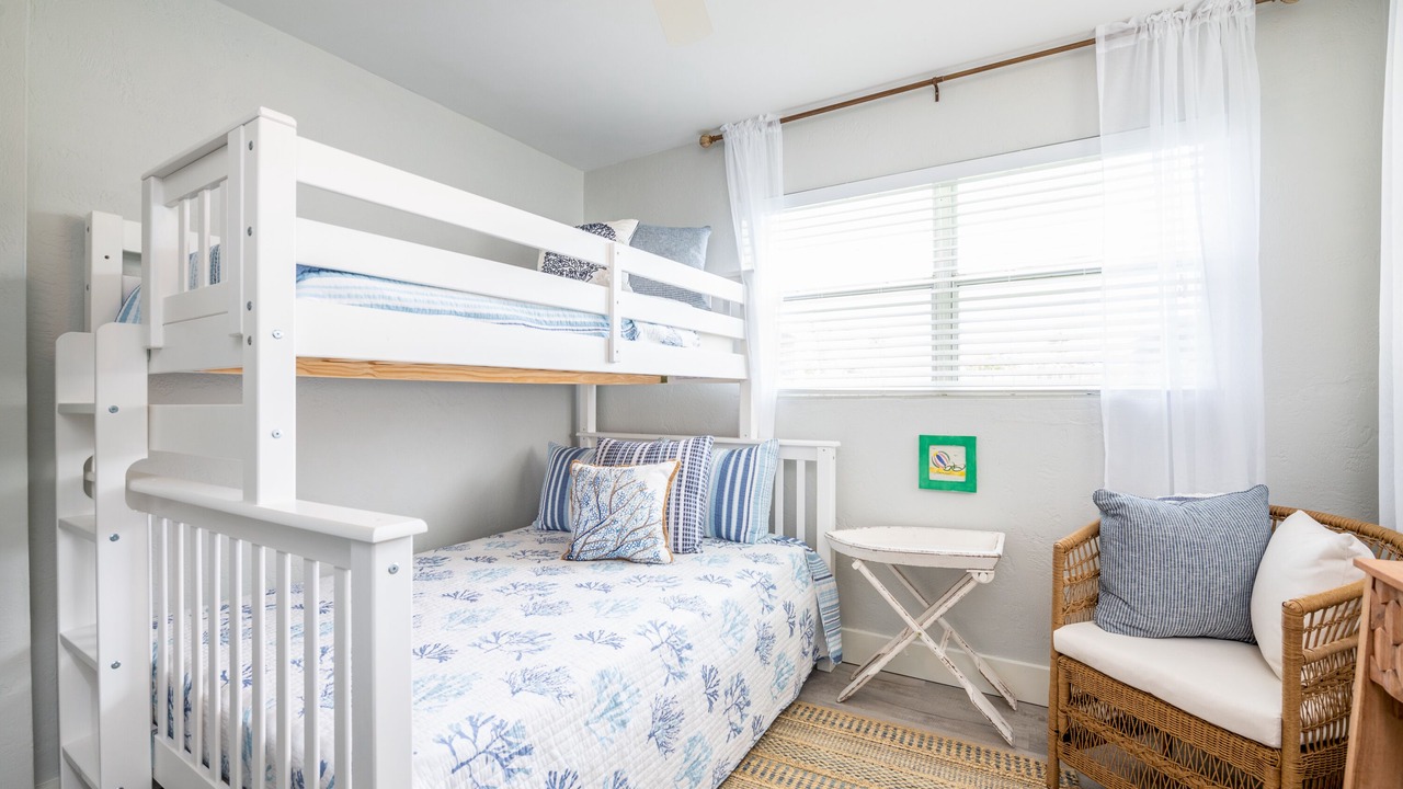 Photo of Bedroom in Ocean Breeze Estates