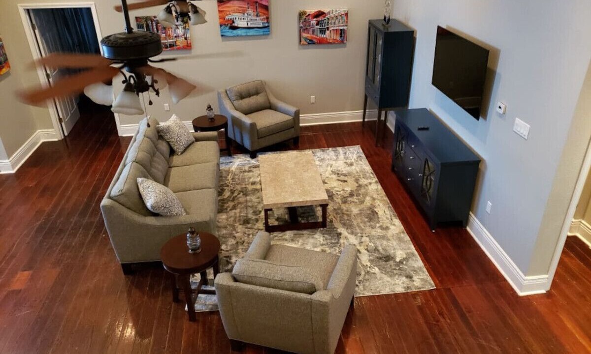 Photo of Livingroom in Algiers Point