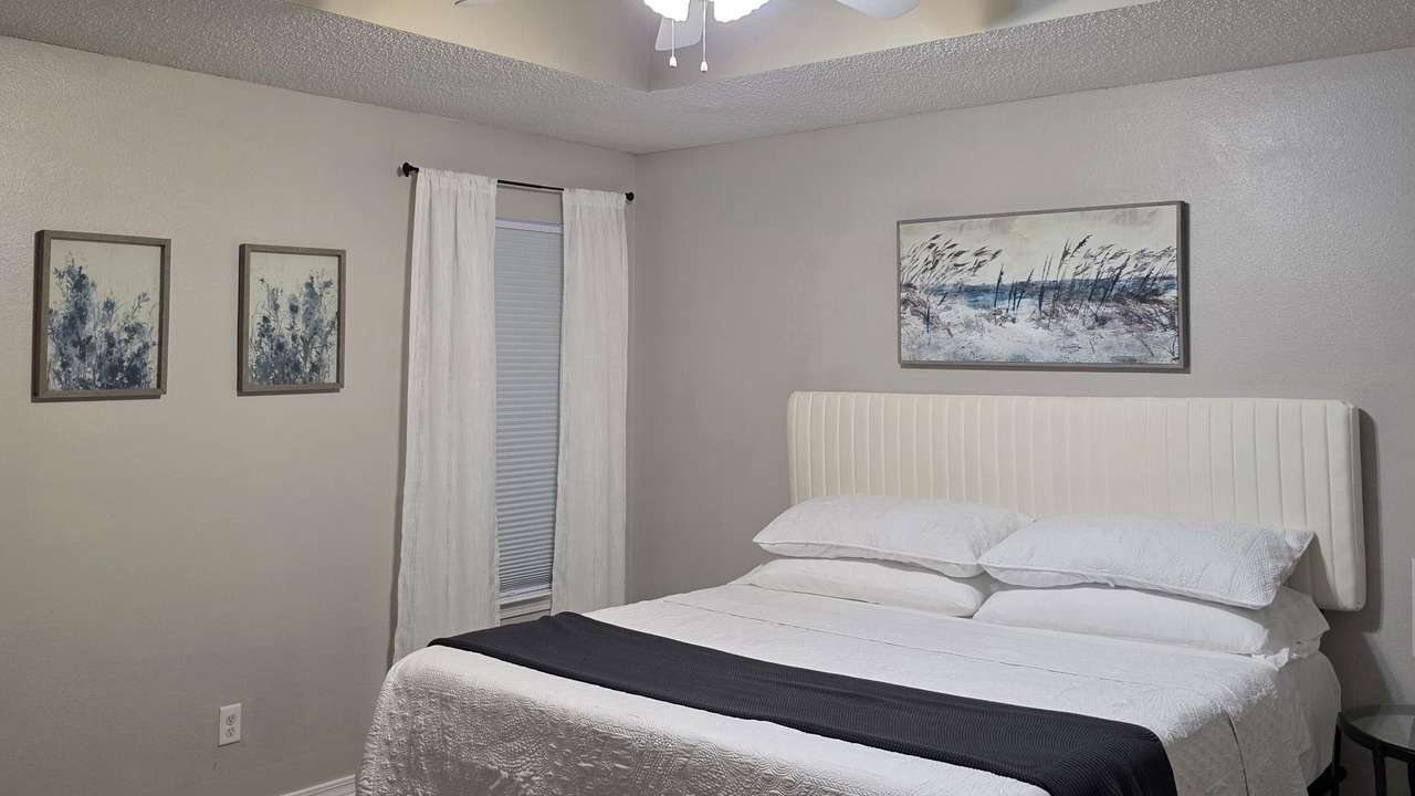 Photo of Bedroom in Northeast Pensacola