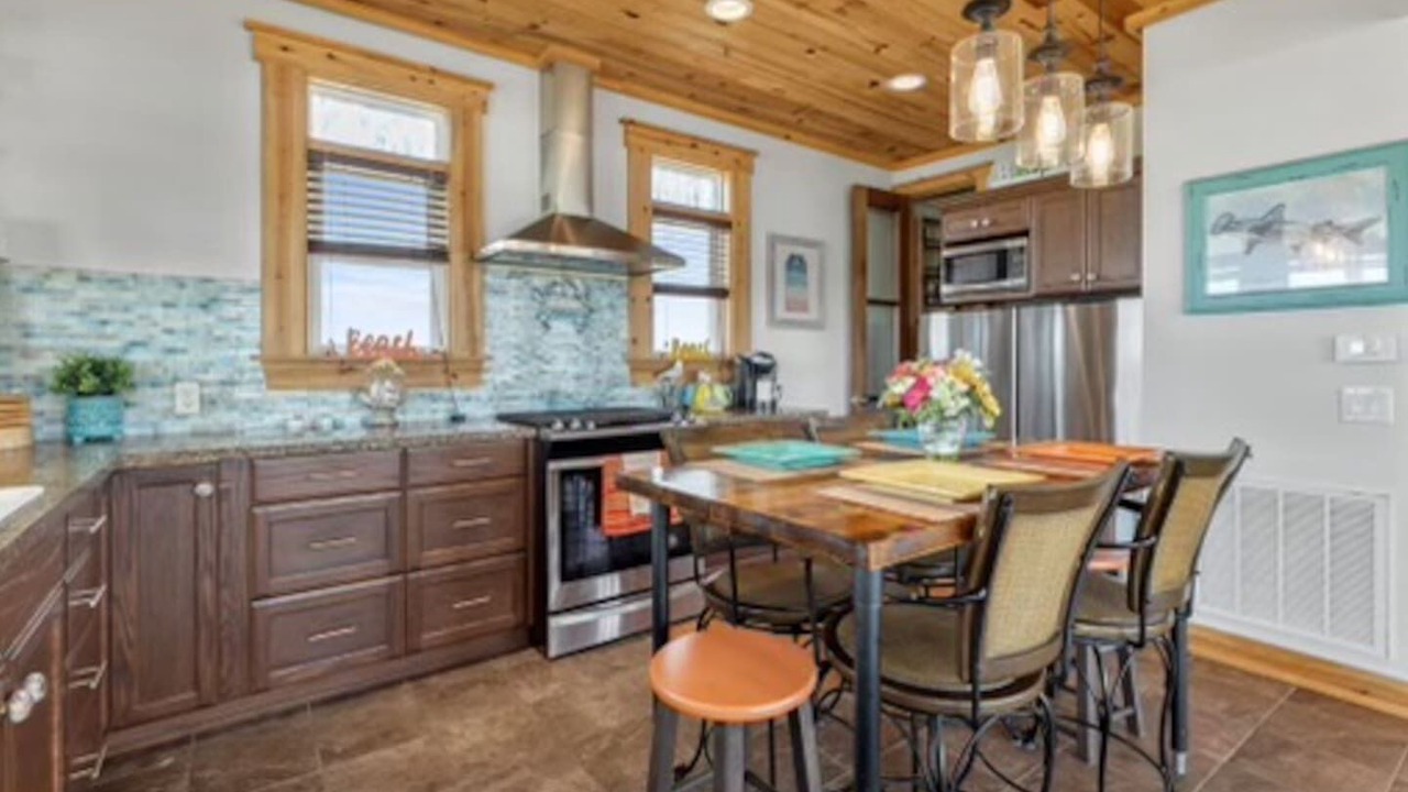 Photo of Kitchen in Holly Beach