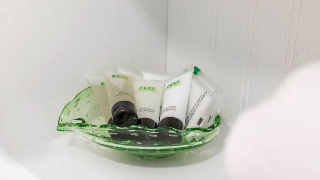 Photo of Bathroom in Diplomat