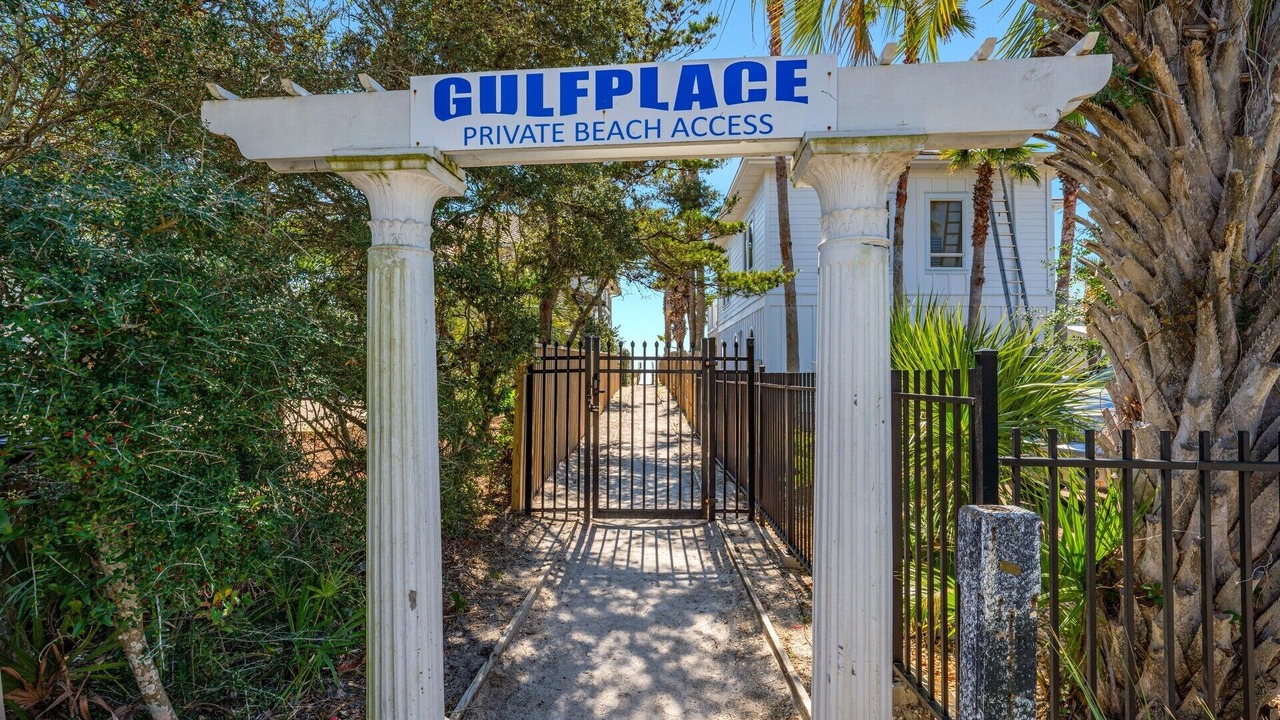 Photo of Outdoor in Gulf Place