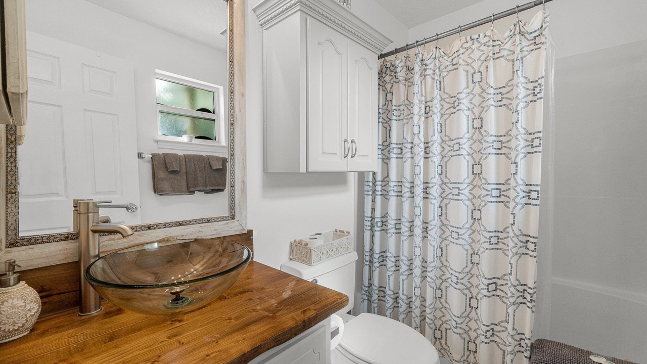 Photo of Bathroom in Kiska Beach