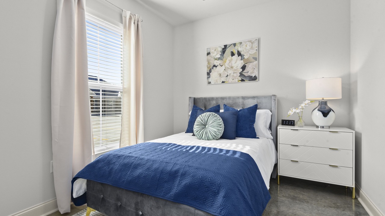 Photo of Bedroom in Walker