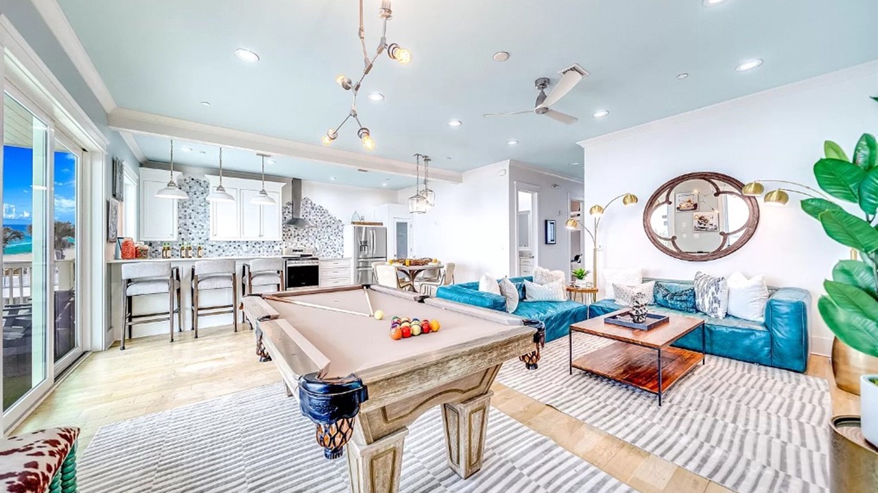 Photo of Livingroom in Laguna Beach Estates