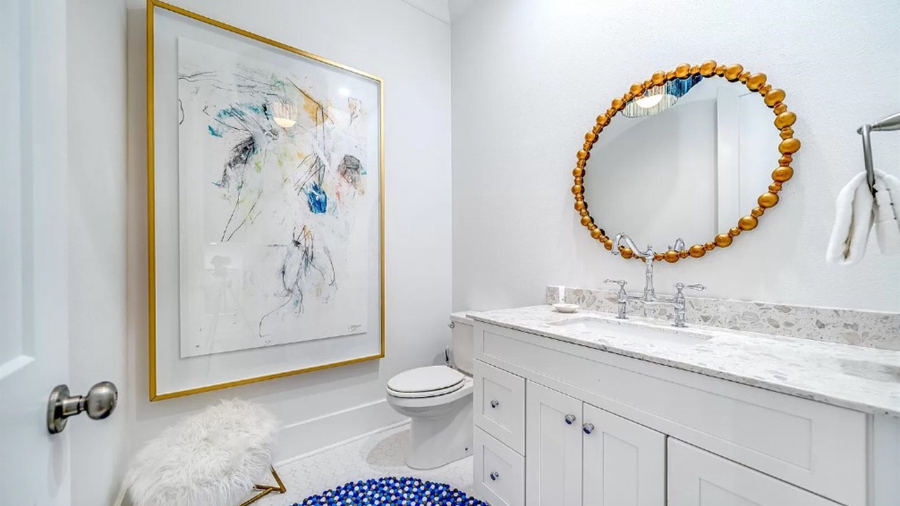 Photo of Bathroom in Laguna Beach Estates