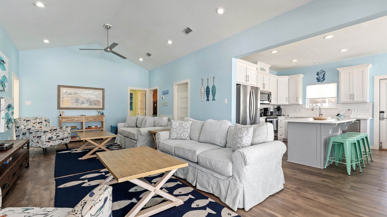 Photo of Livingroom in Dauphin Island