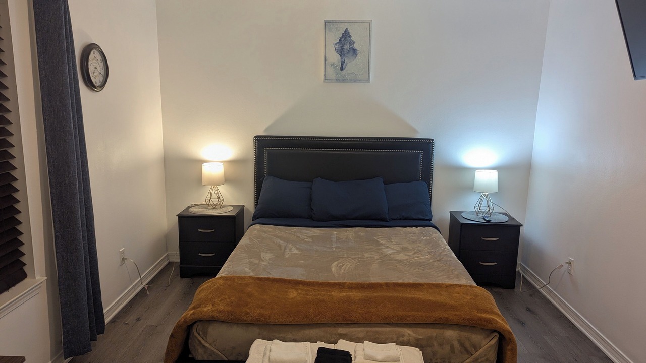 Photo of Bedroom in Ono Island
