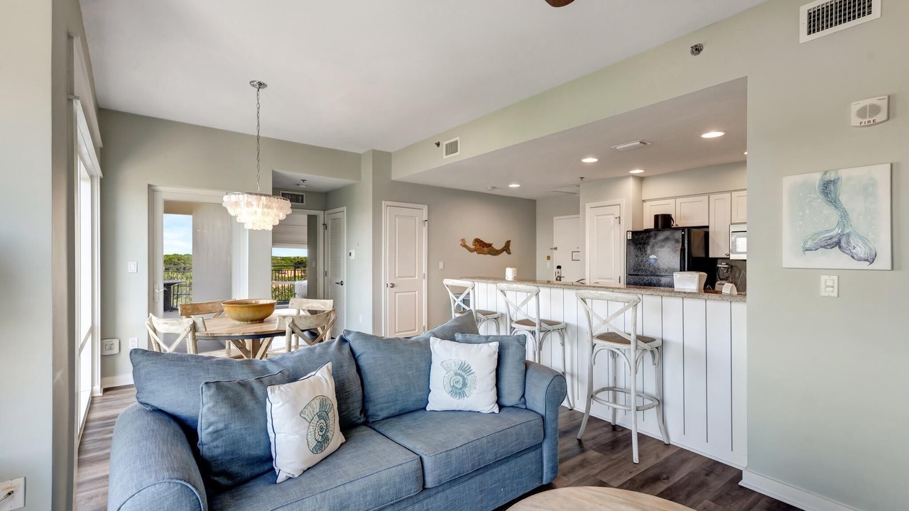 Photo of Livingroom in Four Mile Village