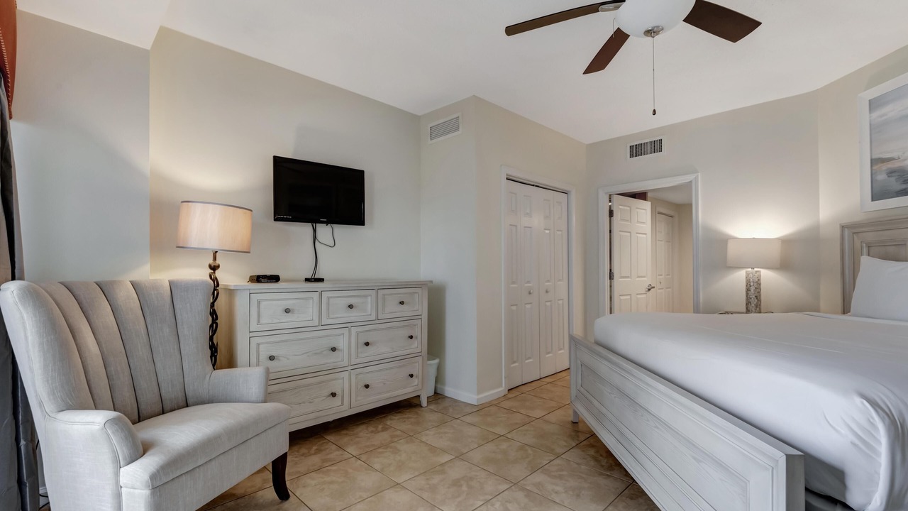 Photo of Bedroom in Gulf Pines