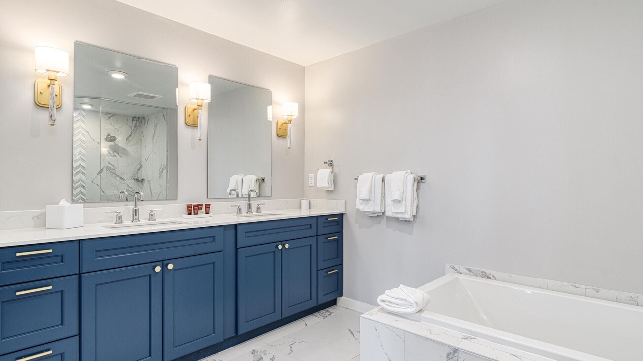 Photo of Bathroom in Four Mile Village