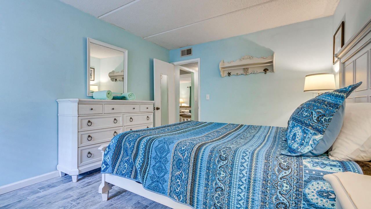 Photo of Bedroom in Mary Esther