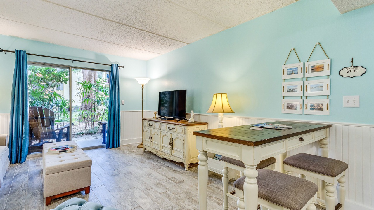 Photo of Bedroom in Mary Esther