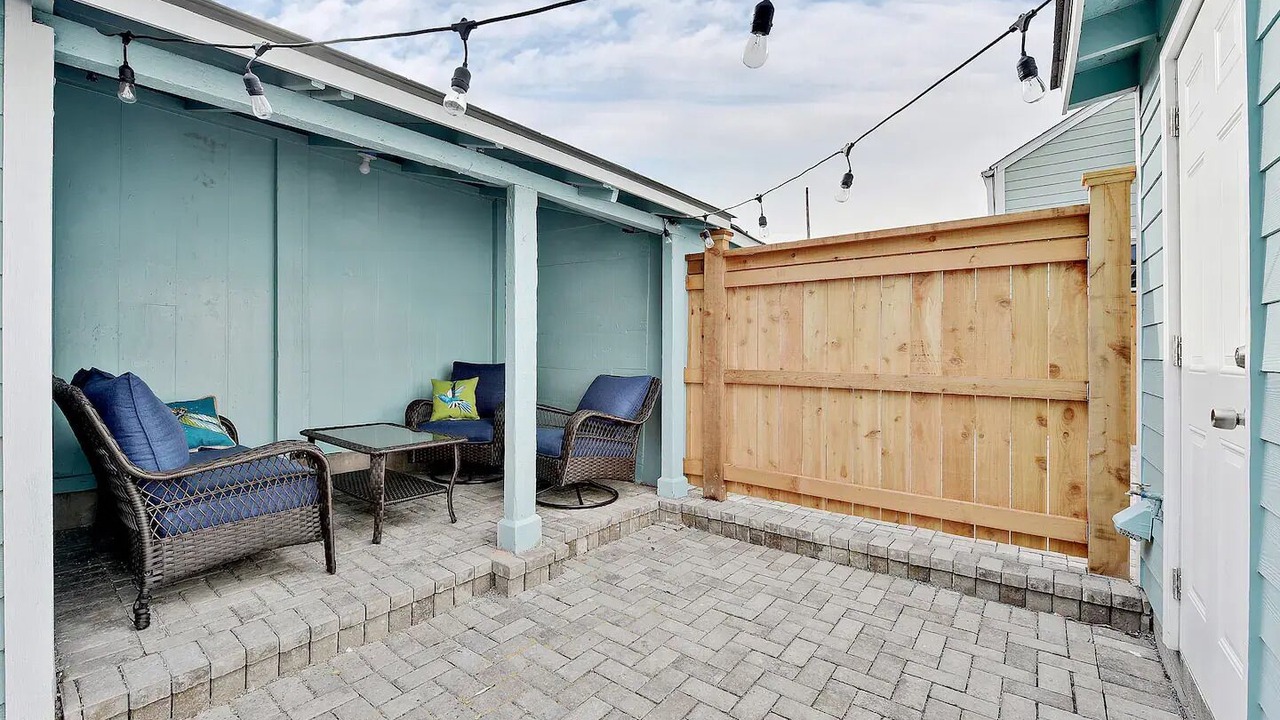 Photo of Patio Balcony in Lower Garden District