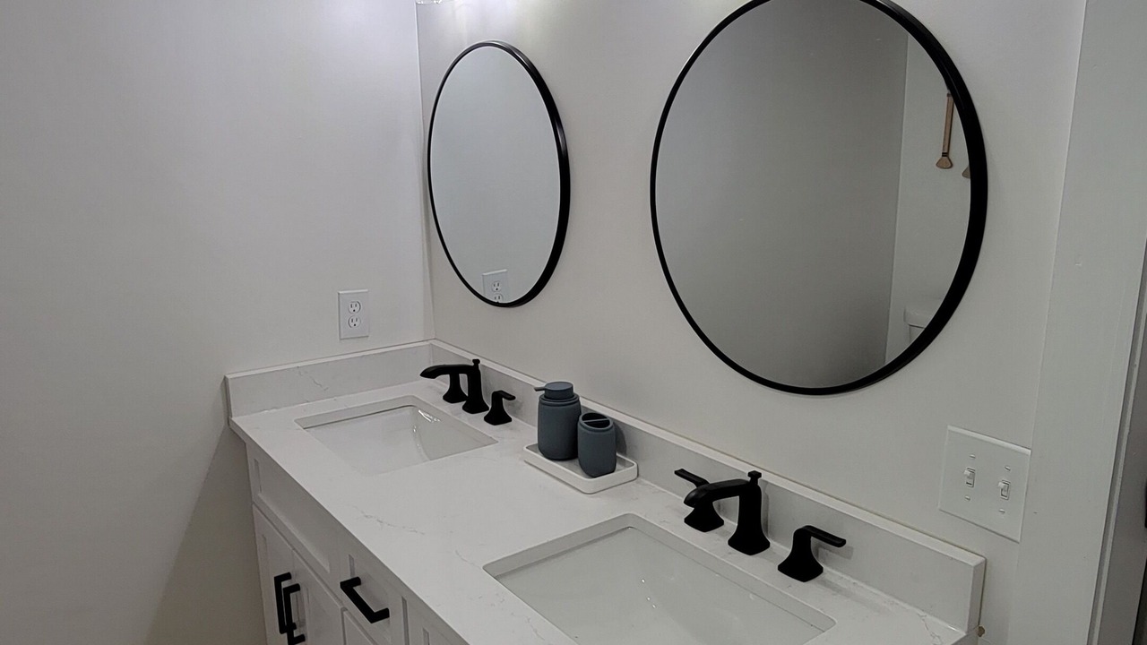 Photo of Bathroom in Thomas Drive