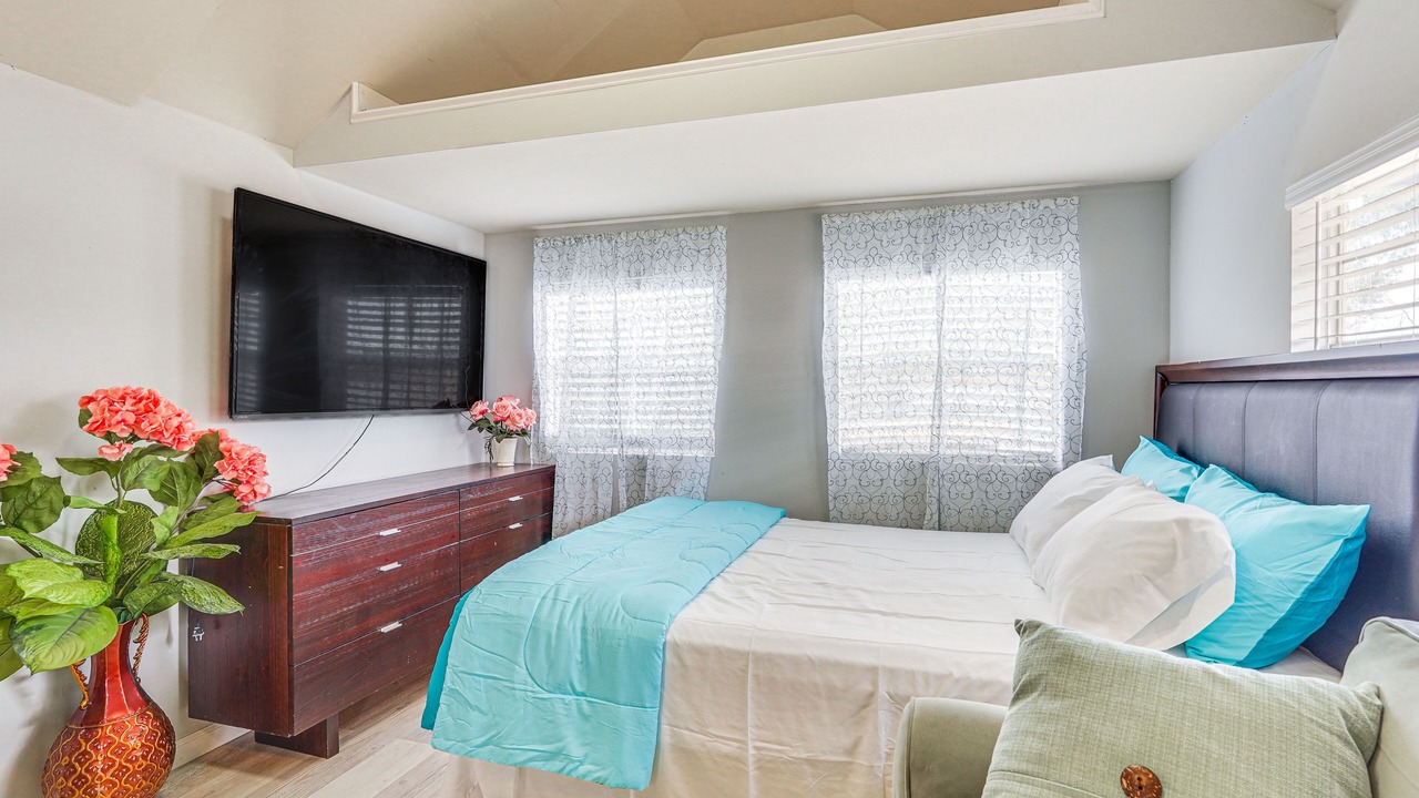 Photo of Bedroom in Parker