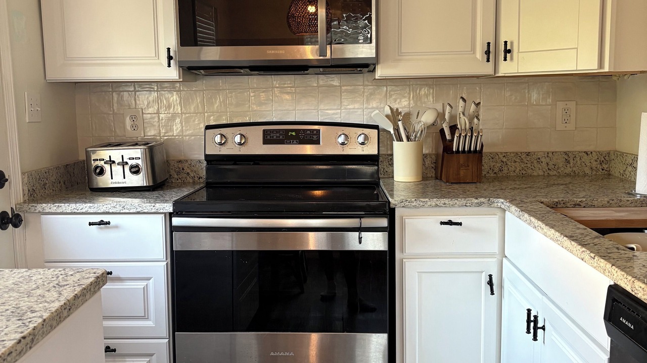 Photo of Kitchen in Navy Point