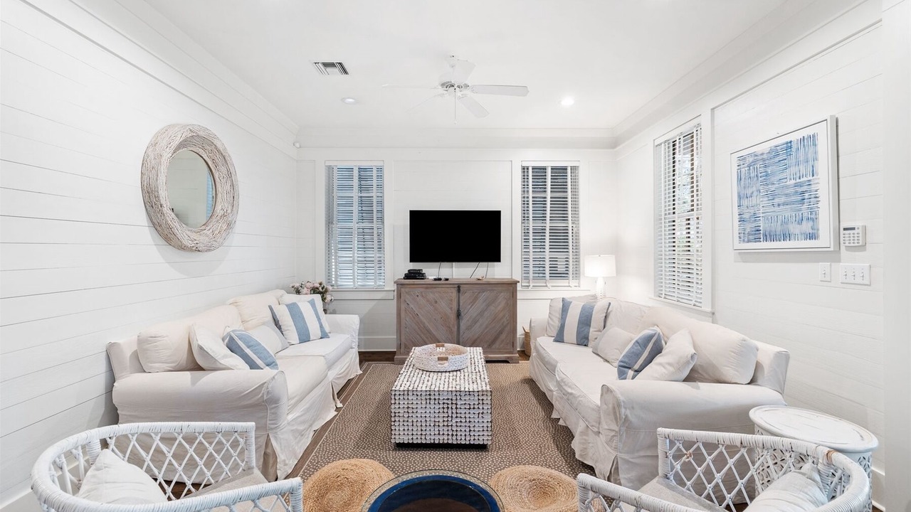 Photo of Livingroom in Cottage District