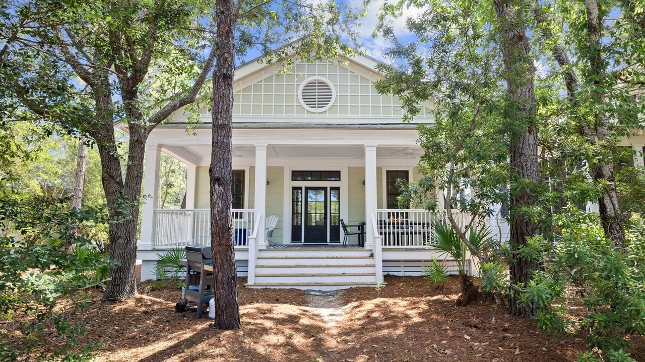 Photo of Outdoor in Cottage District