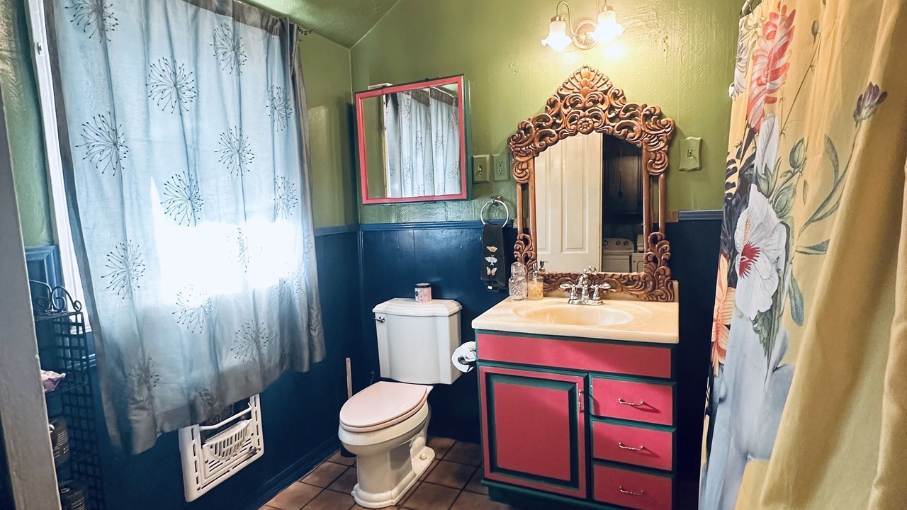 Photo of Bathroom in Algiers Point