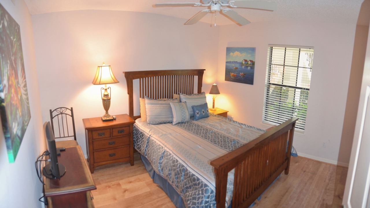 Photo of Bedroom in Lely Golf Estates