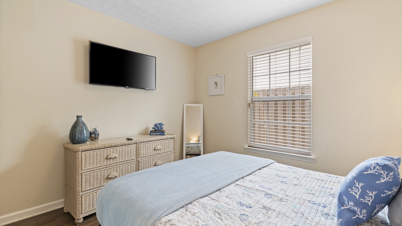 Photo of Bedroom in Lynn Haven