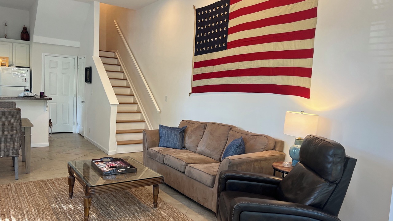 Photo of Livingroom in Truman Annex