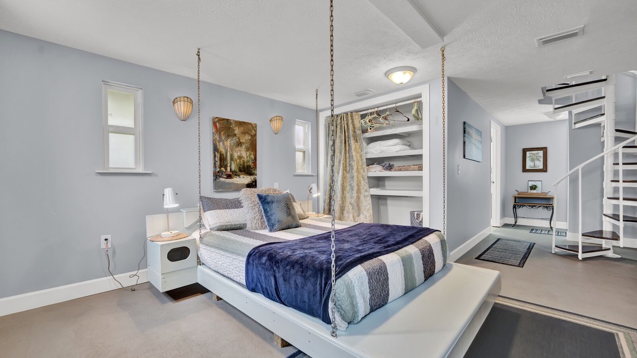 Photo of Bedroom in Lynn Haven