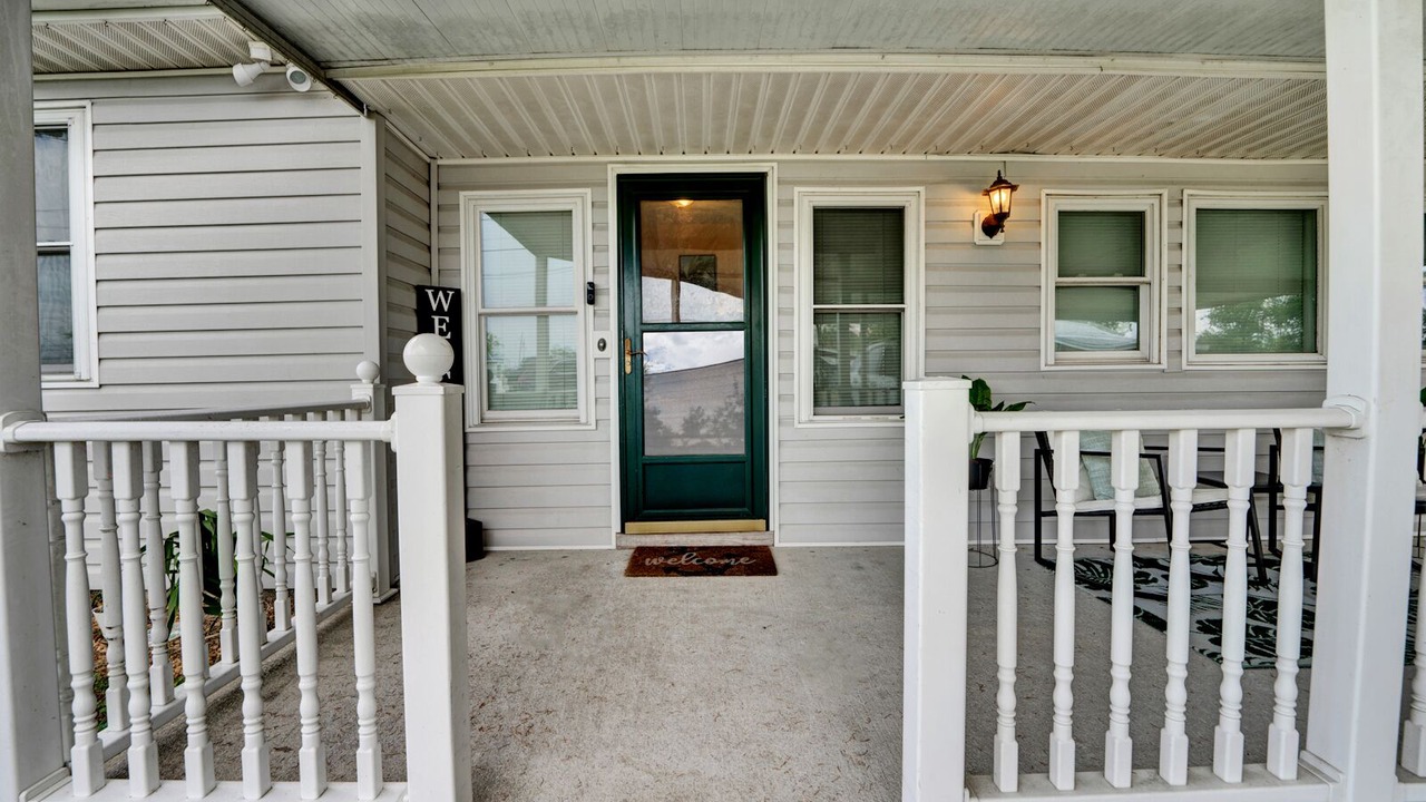 Photo of Patio Balcony in Lynn Haven