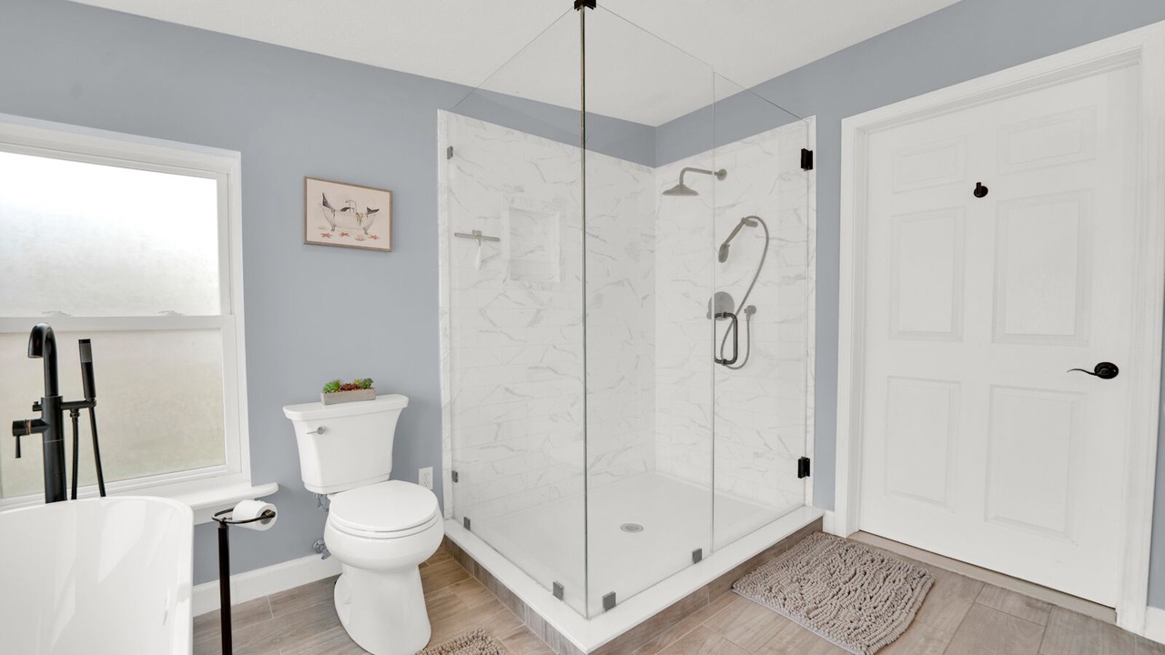 Photo of Bathroom in Lynn Haven