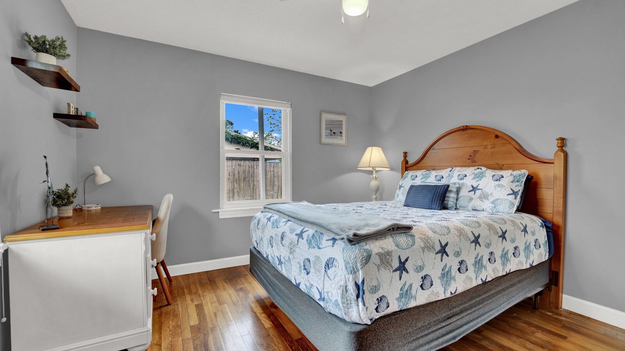Photo of Bedroom in Lynn Haven