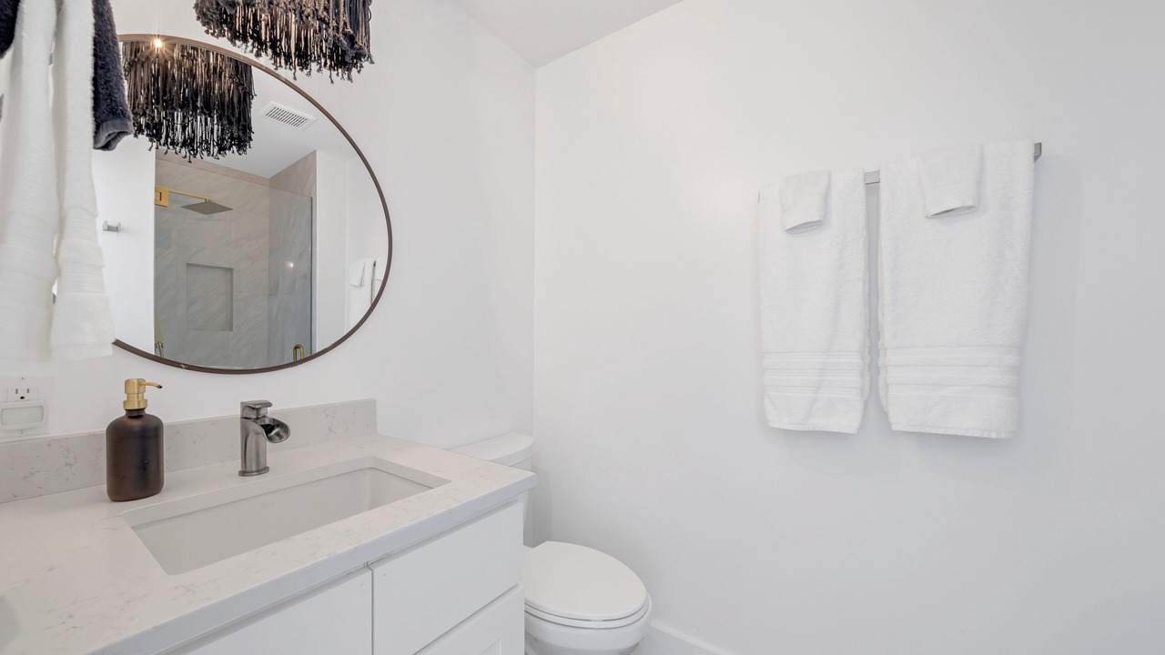 Photo of Bathroom in Avalon Beach Estates