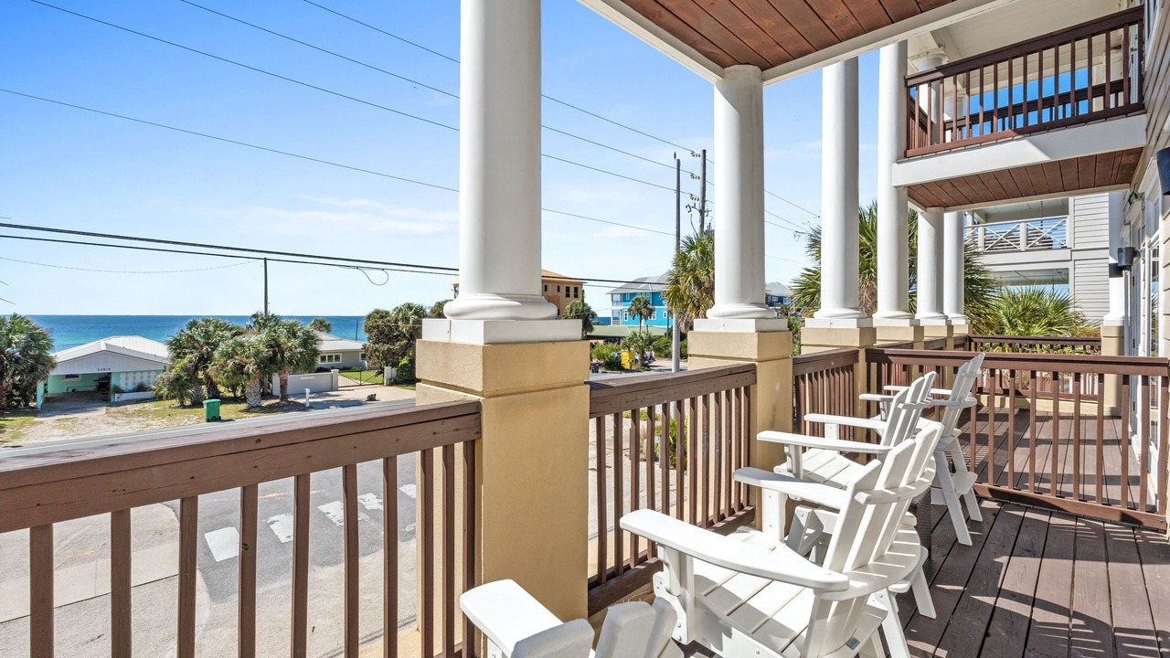 Photo of Patio Balcony in Kiska Beach