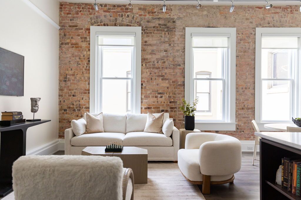 Photo of Livingroom in Downtown