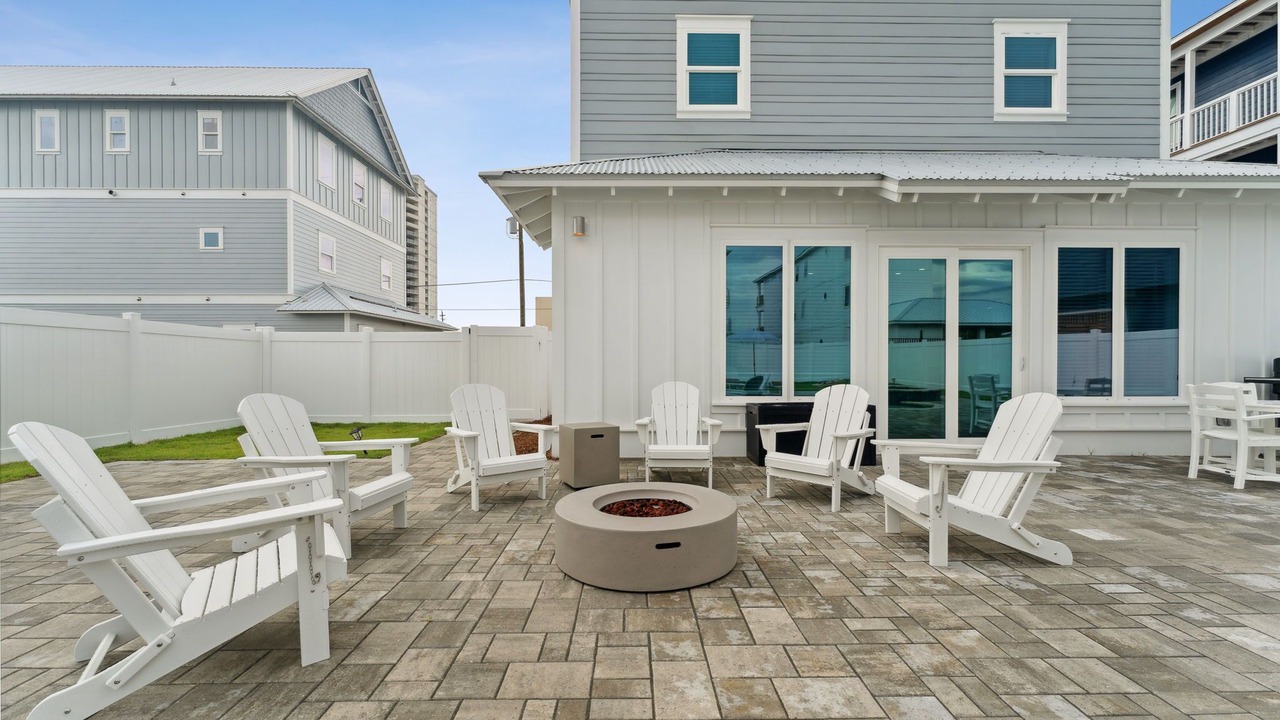 Photo of Patio Balcony in Bid-a-wee Beach