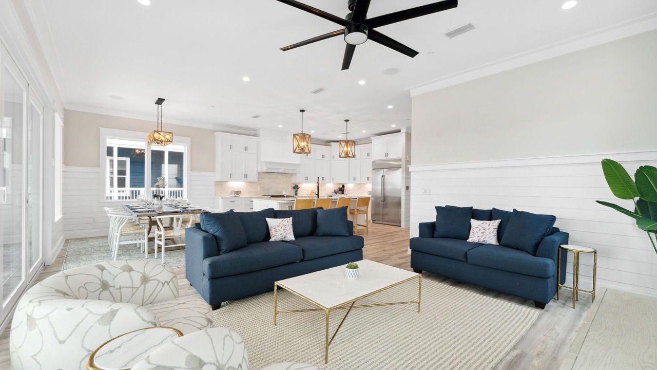 Photo of Livingroom in Bid-a-wee Beach