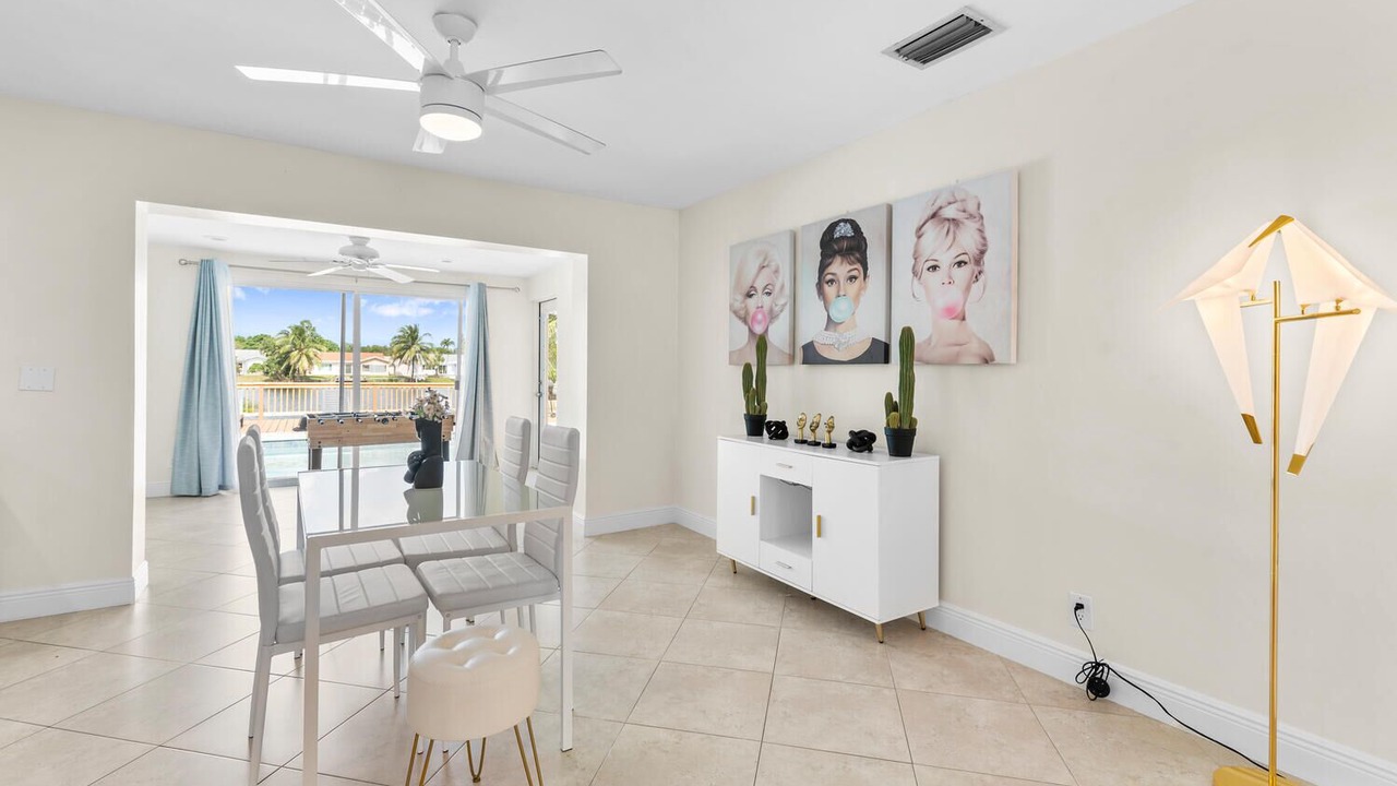 Photo of Outdoor in Palm Aire Village West