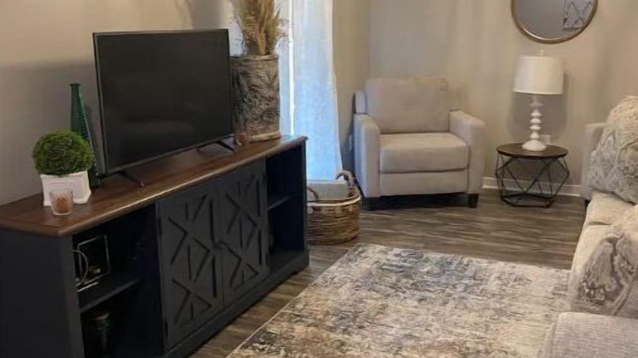 Photo of Livingroom in Starkville