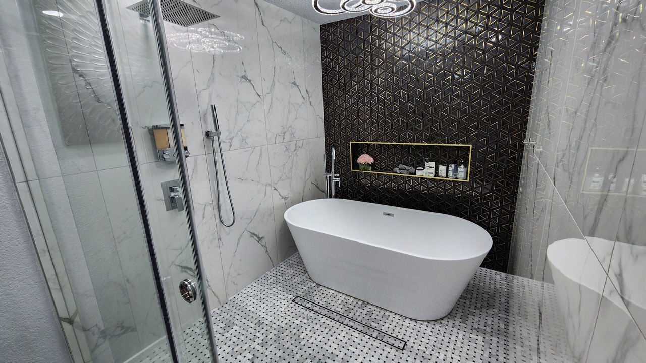 Photo of Bathroom in Orient Park