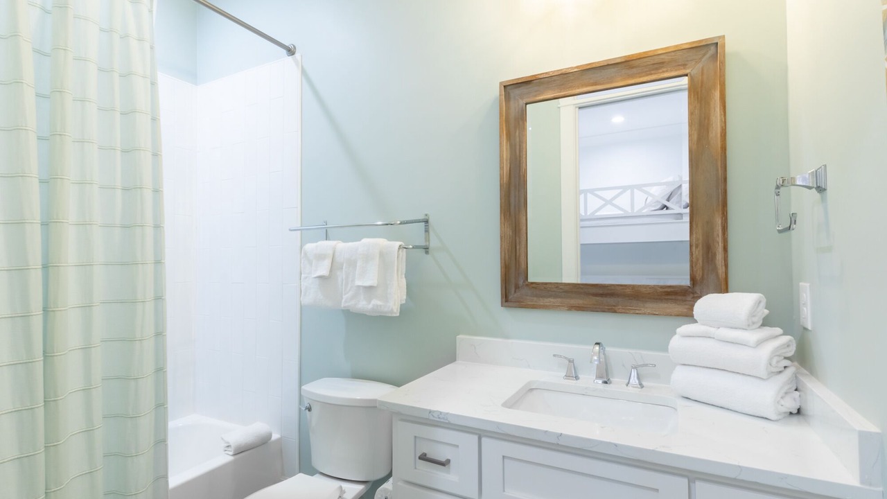 Photo of Bathroom in Orange Beach