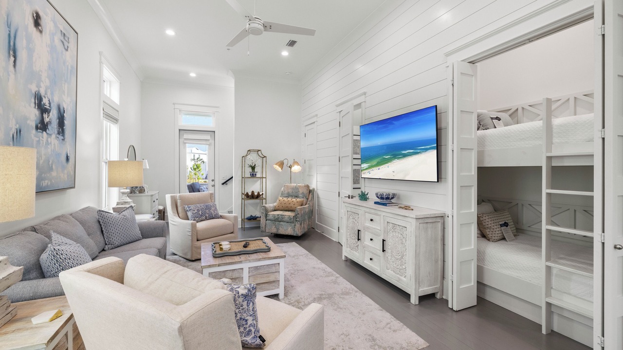 Photo of Livingroom in Orange Beach