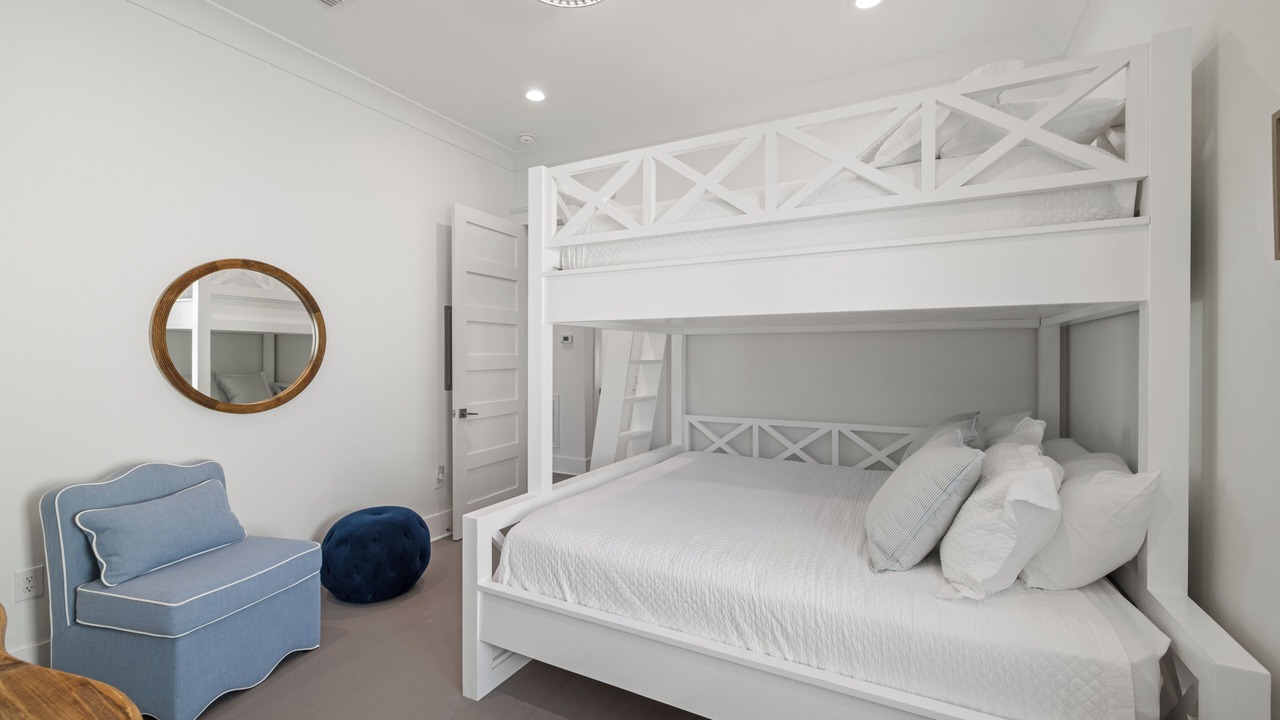 Photo of Bedroom in Orange Beach