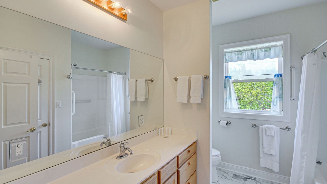 Photo of Bathroom in Waveland