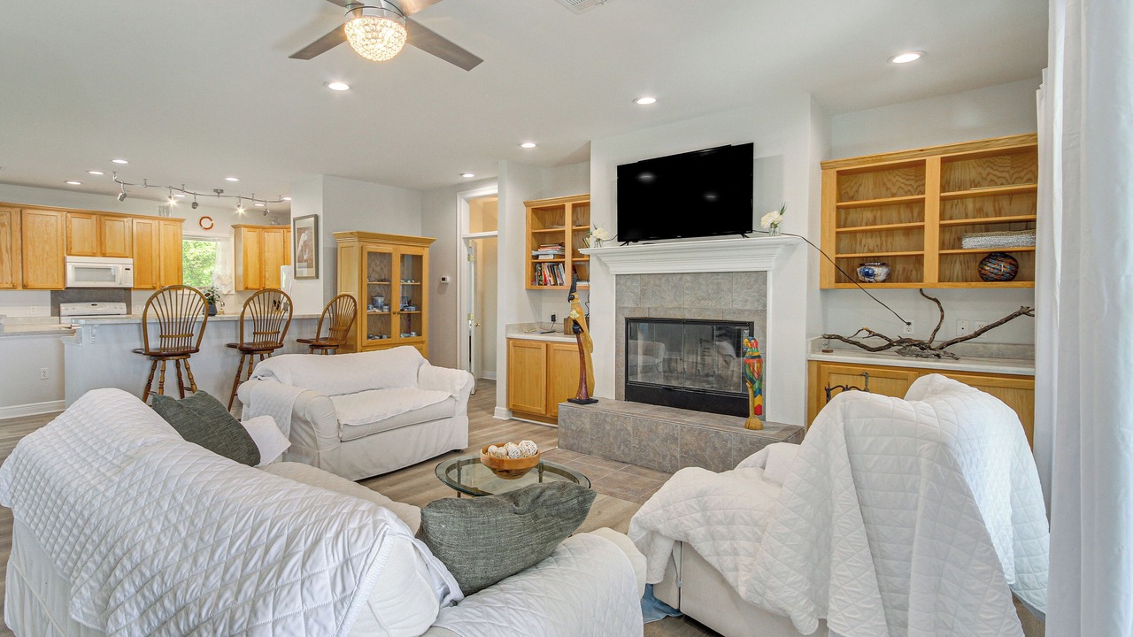 Photo of Bedroom in Waveland