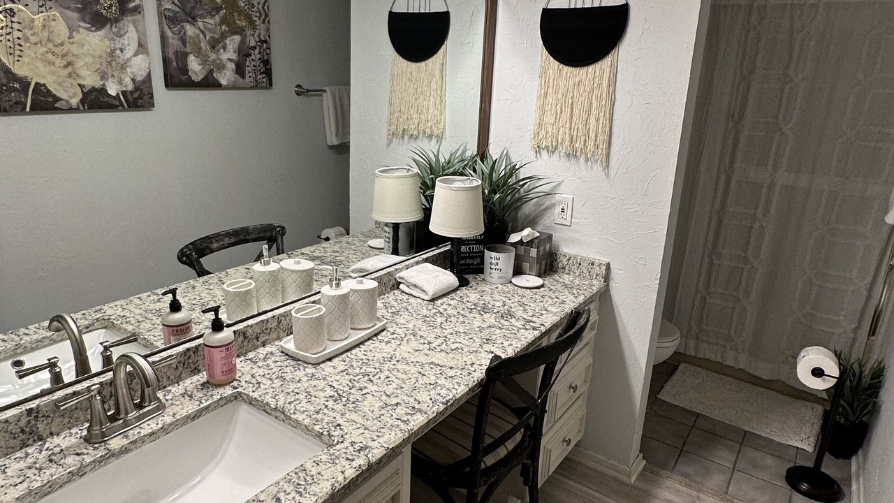 Photo of Bathroom in Gladewater