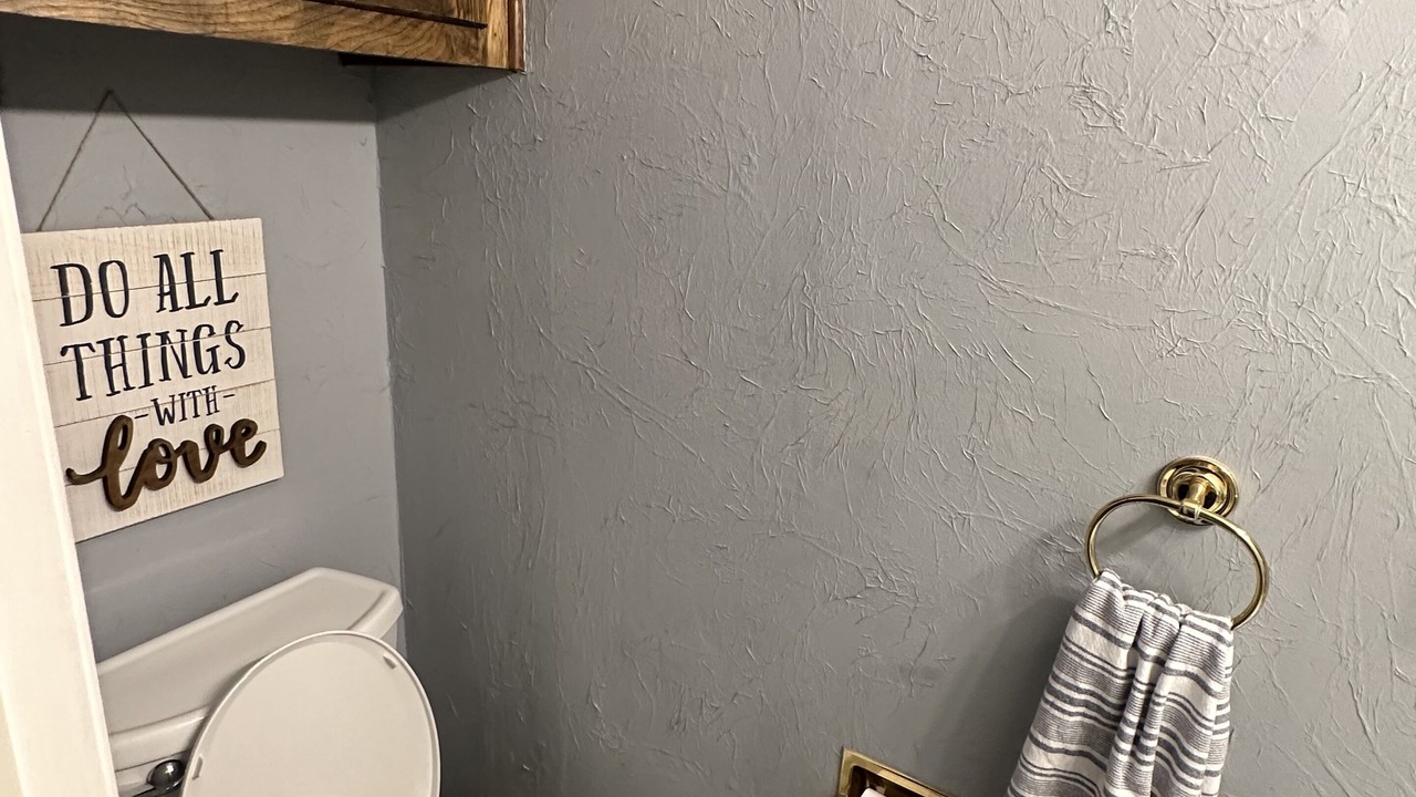 Photo of Bathroom in Gladewater